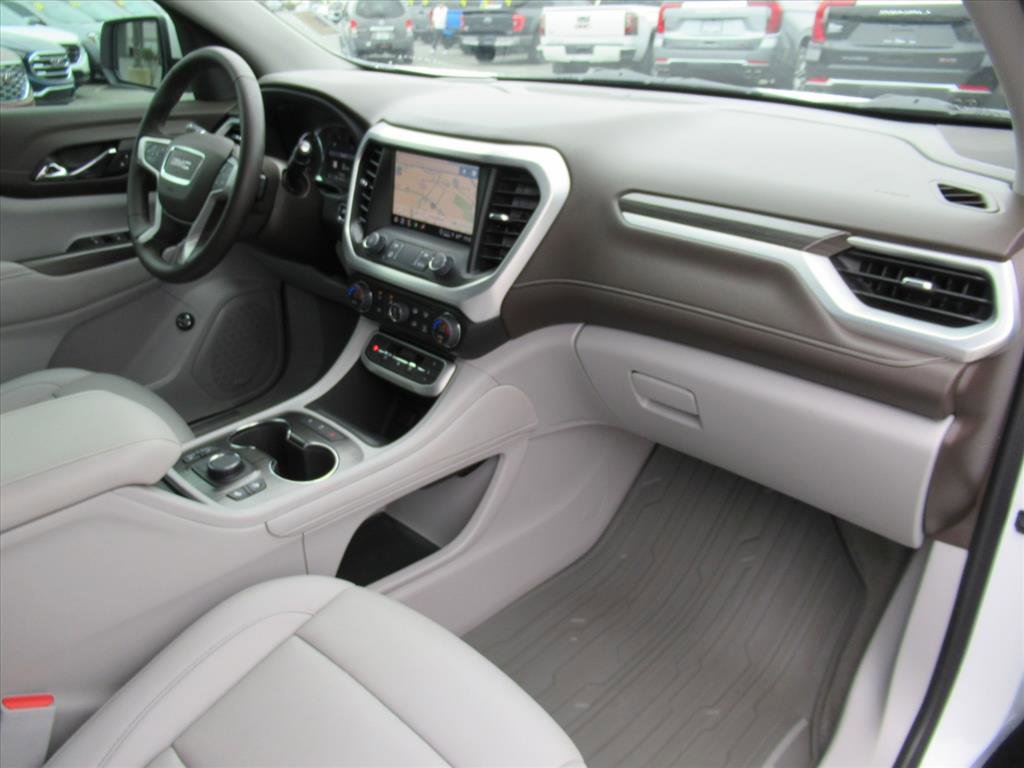 Used 2023 GMC Acadia SLT image 11
