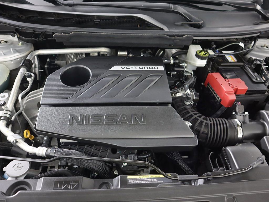 Used 2024 Nissan Rogue SV AWD/4WD image 19