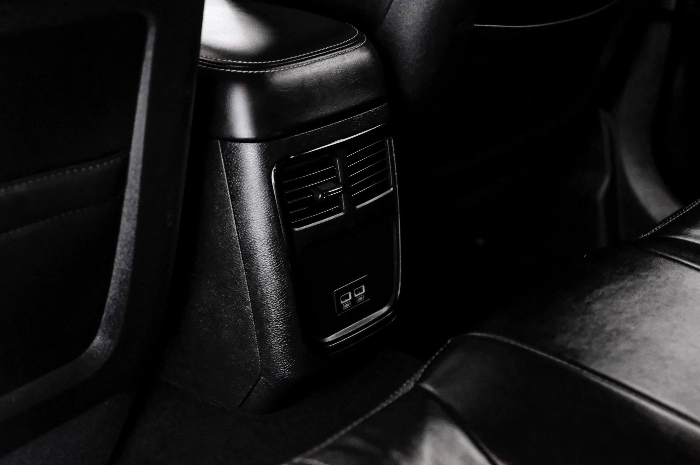 Used 2022 Chrysler 300 S RWD image 45