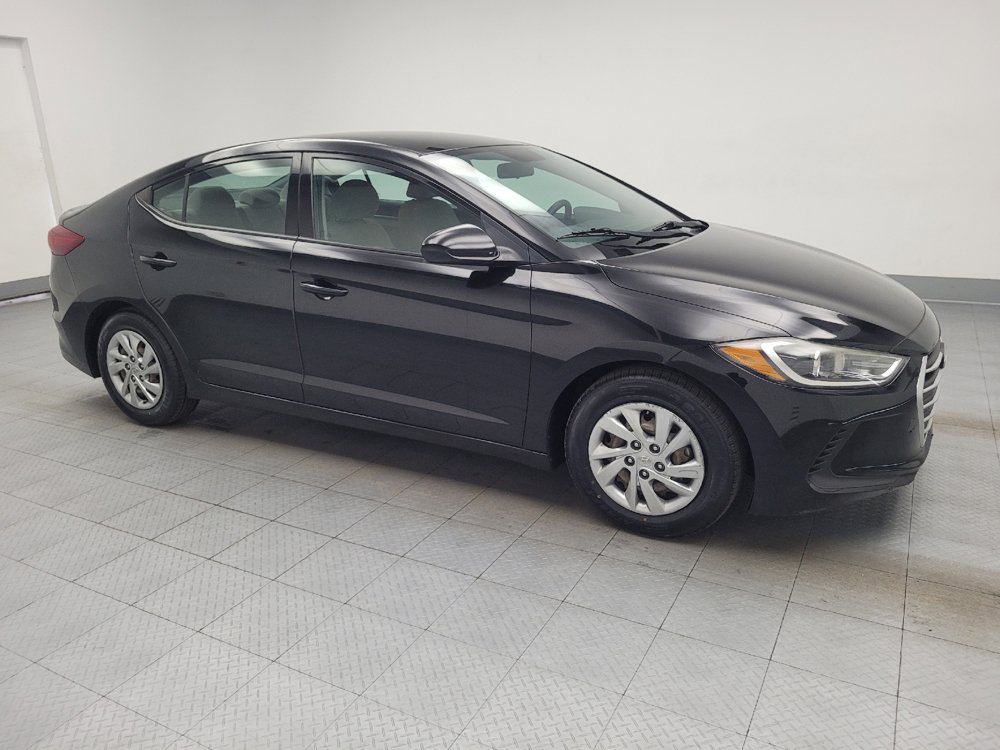 Used 2018 Hyundai Elantra SE FWD image 11