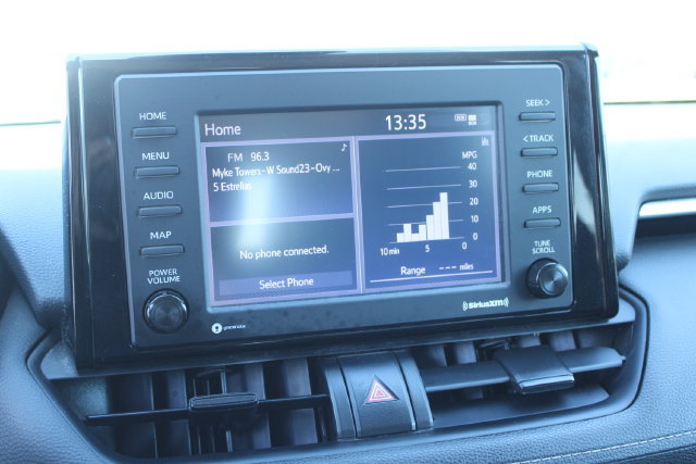 Used 2022 Toyota RAV4 XLE FWD image 24
