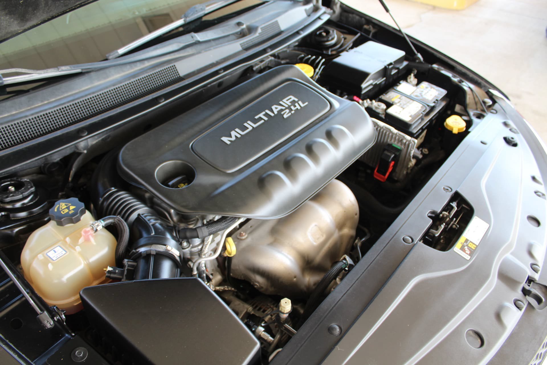 Used 2015 Chrysler 200 Limited FWD image 45