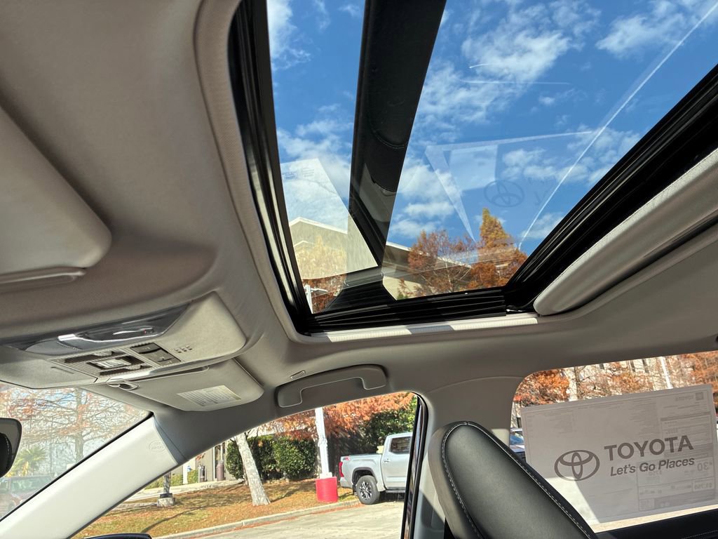 New 2025 Toyota RAV4 Limited image 17