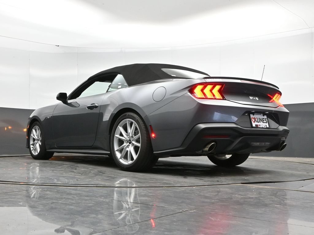 Used 2025 Ford Mustang GT Premium RWD image 48