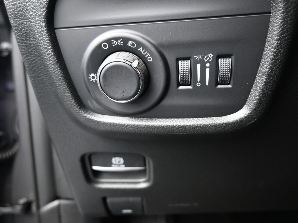 New 2026 Jeep Grand Cherokee Laredo X AWD/4WD image 27