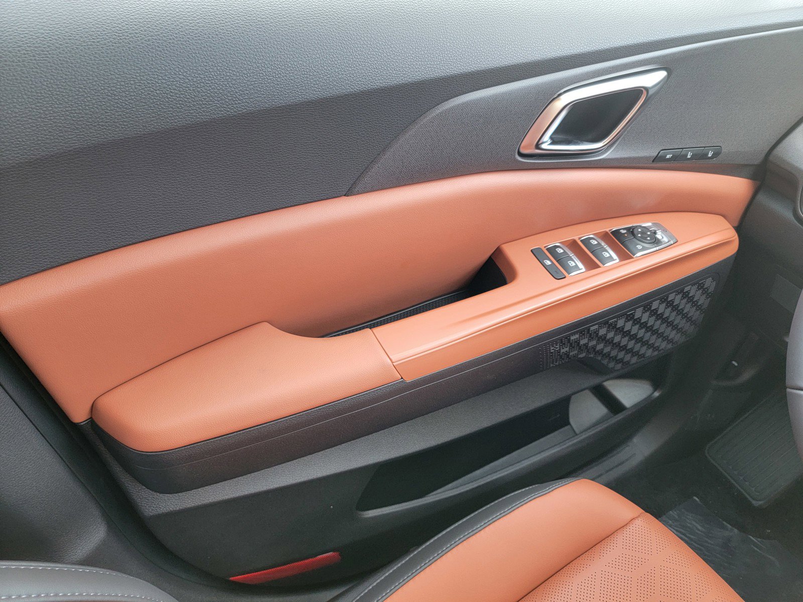 New 2026 Kia Carnival EX image 31