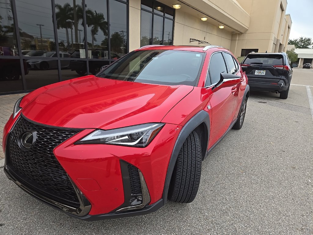 Certified 2021 Lexus UX 200 F Sport w/ Accessory Package (Z2) FWD image 10