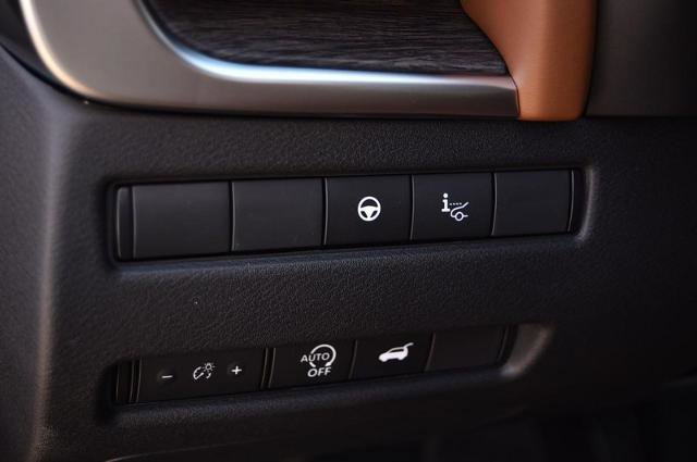 New 2026 Nissan Rogue Platinum w/ Platinum Premium Package image 12