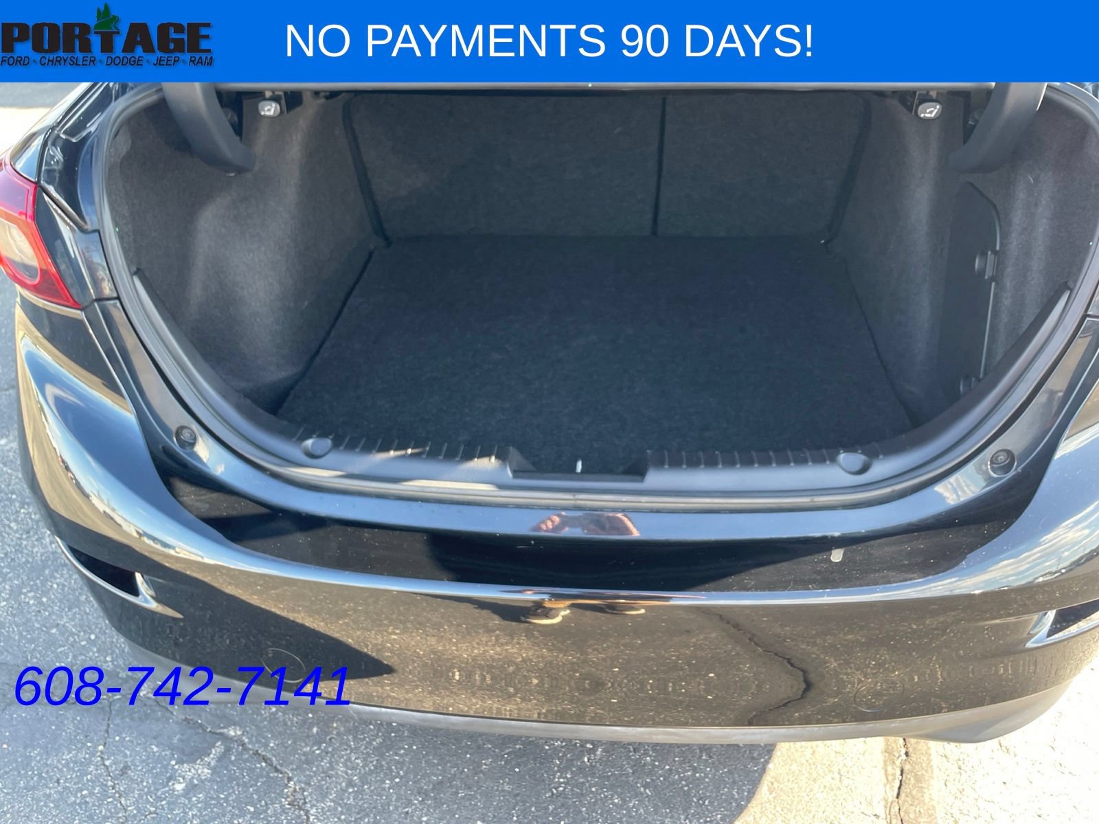 Used 2016 MAZDA MAZDA3 i Sport FWD image 27