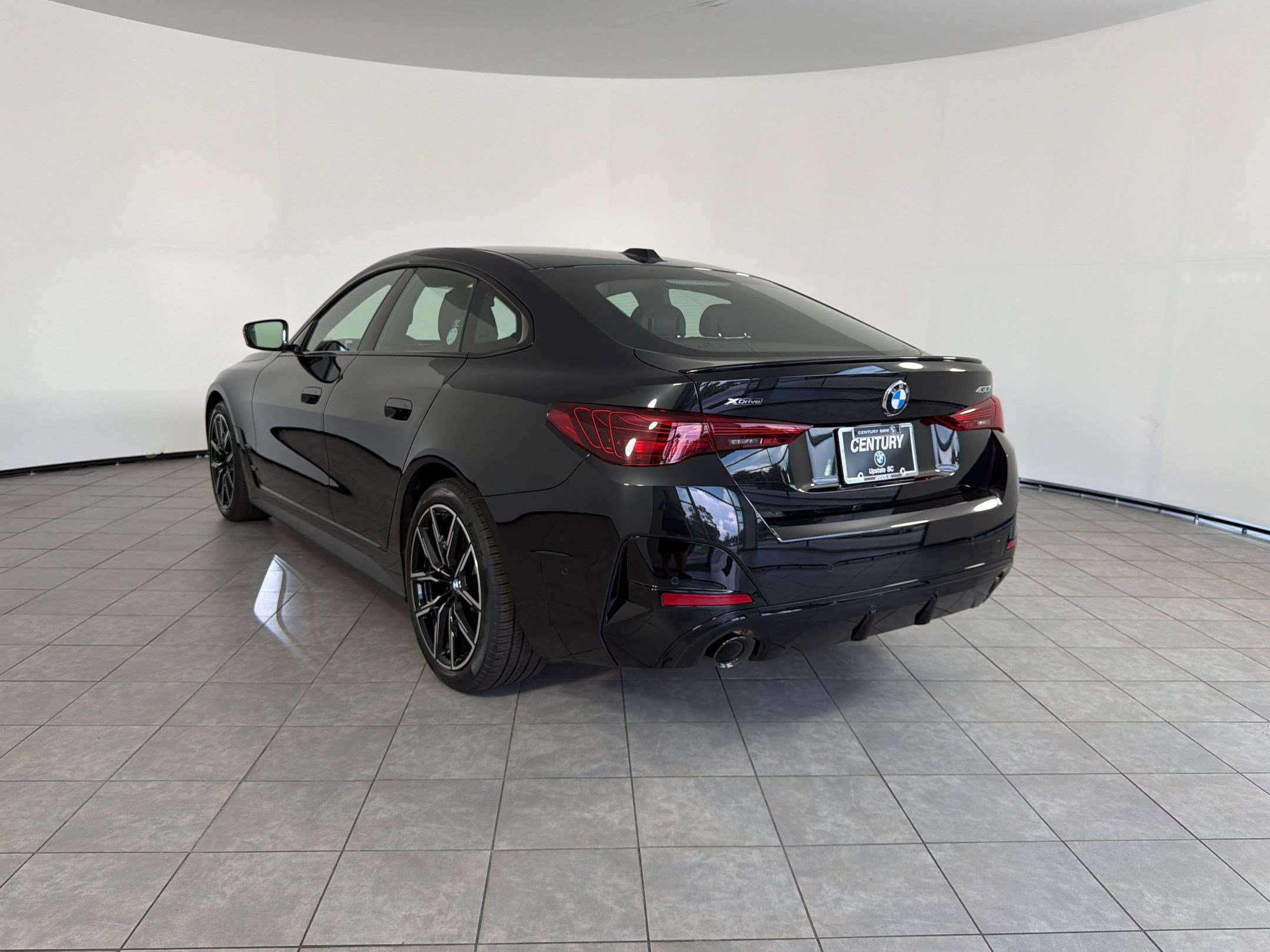 New 2026 BMW 430i xDrive w/ M Sport Package AWD/4WD image 3