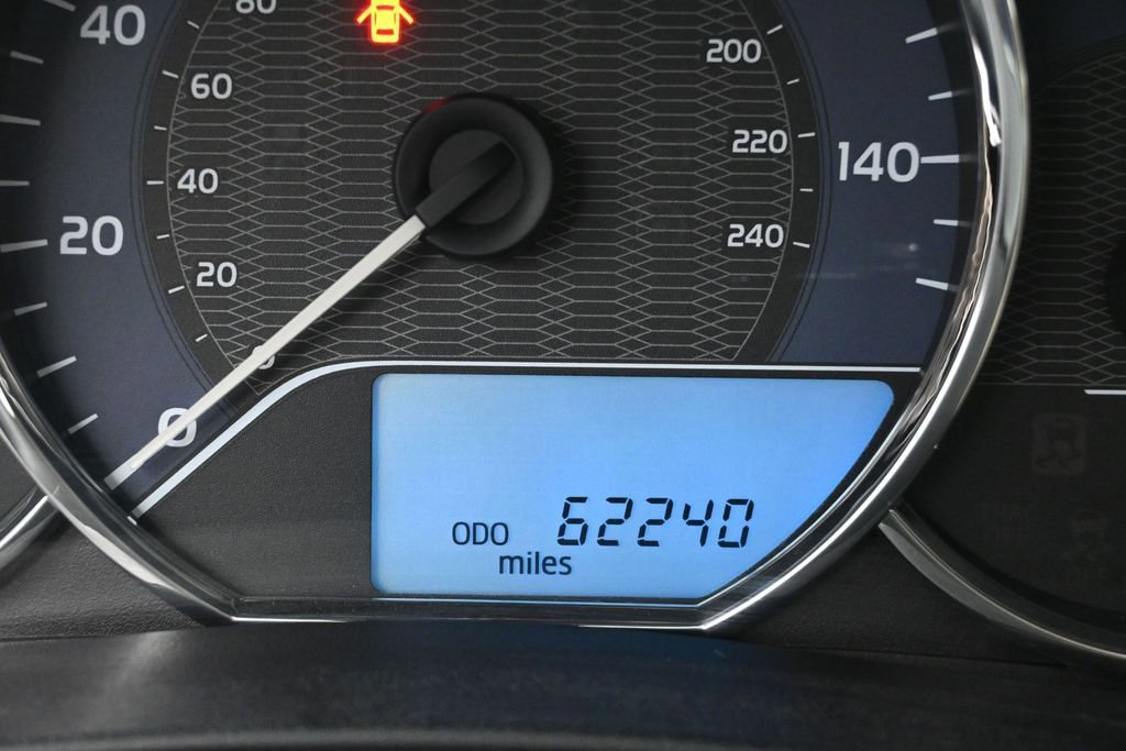 Used 2016 Toyota Corolla LE FWD image 12