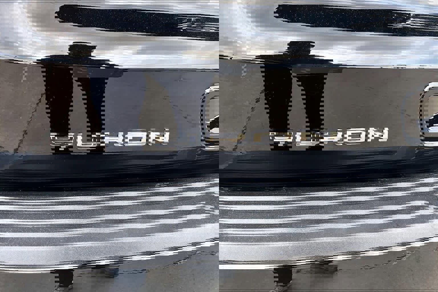 Used 2026 GMC Yukon XL Elevation w/ Elevation Premium Package image 31