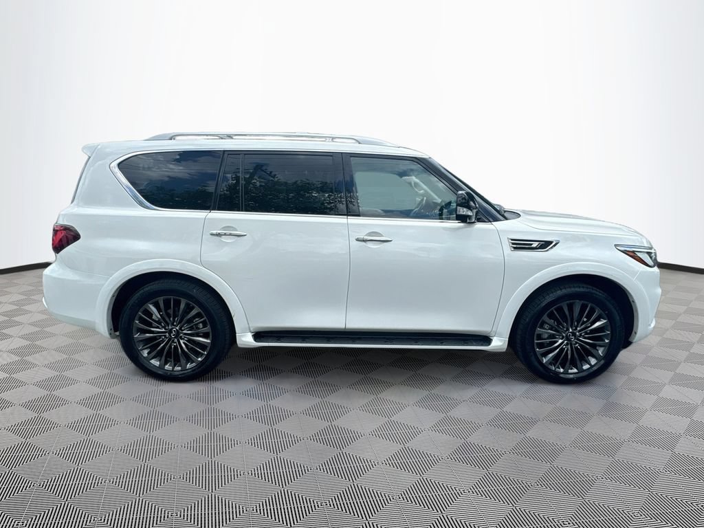 Certified 2024 INFINITI QX80 Premium Select w/ All-Season Package AWD/4WD image 5