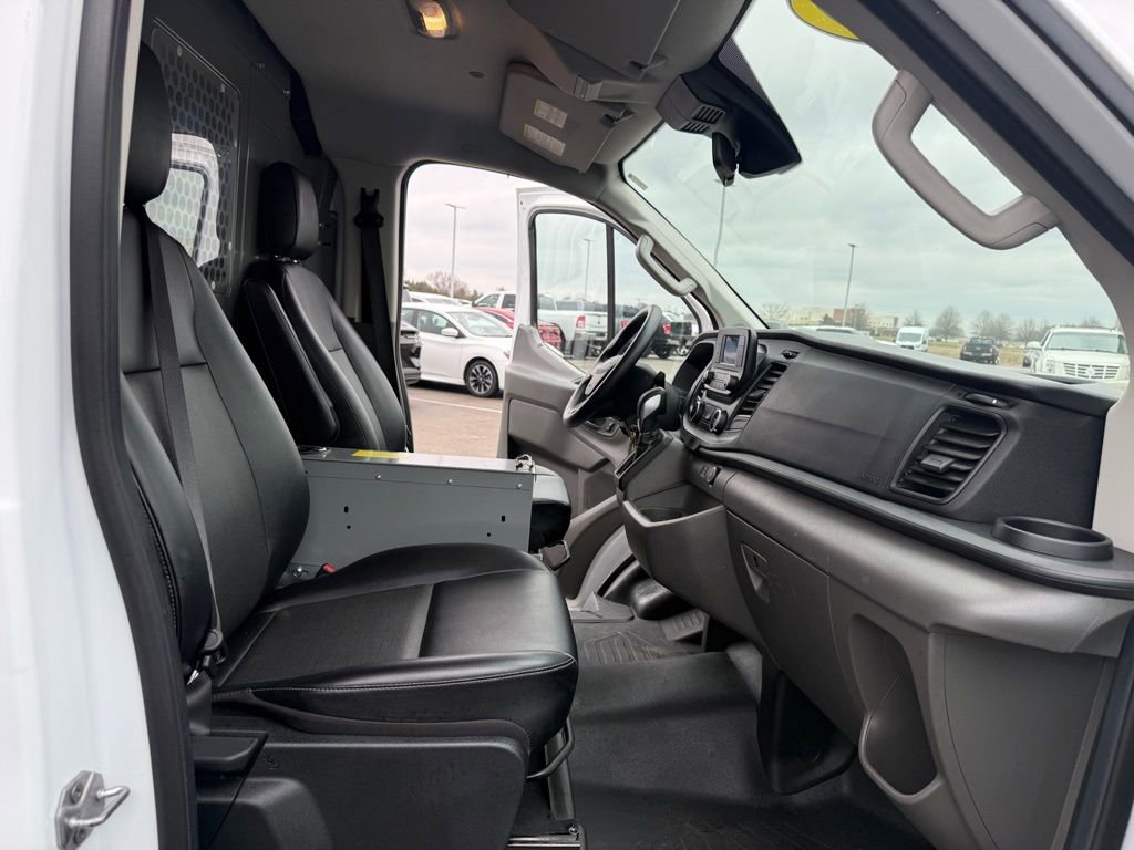 Used 2020 Ford Transit 250 Low Roof image 9