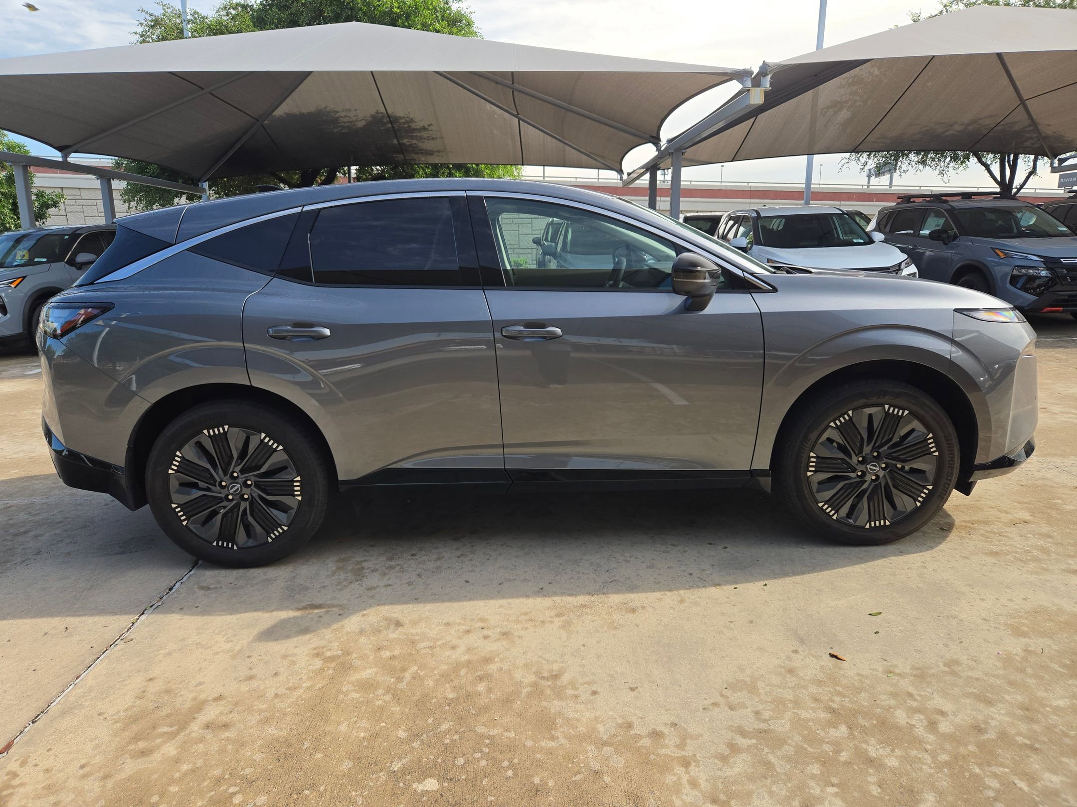Certified 2026 Nissan Murano Platinum w/ Cargo Package AWD/4WD image 2