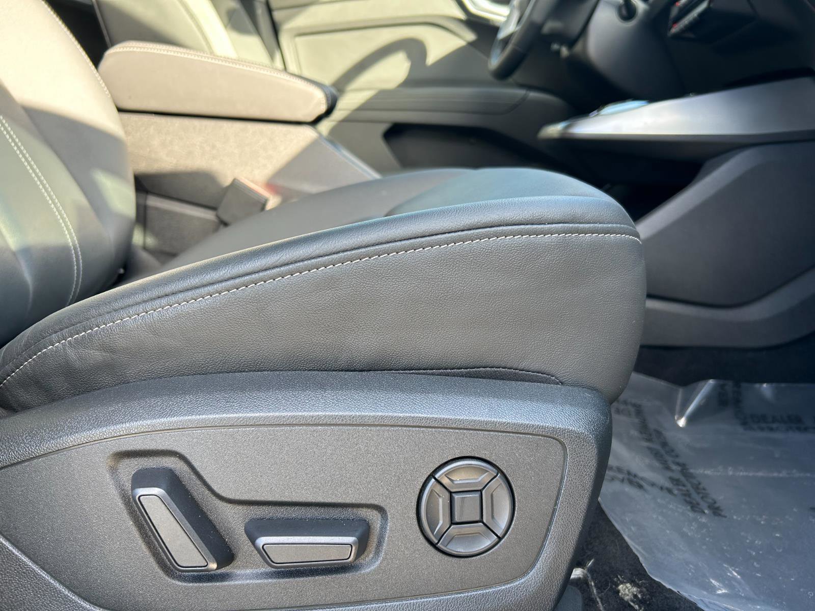 Certified 2023 Audi Q4 e-tron Premium Plus w/ Premium Plus image 27