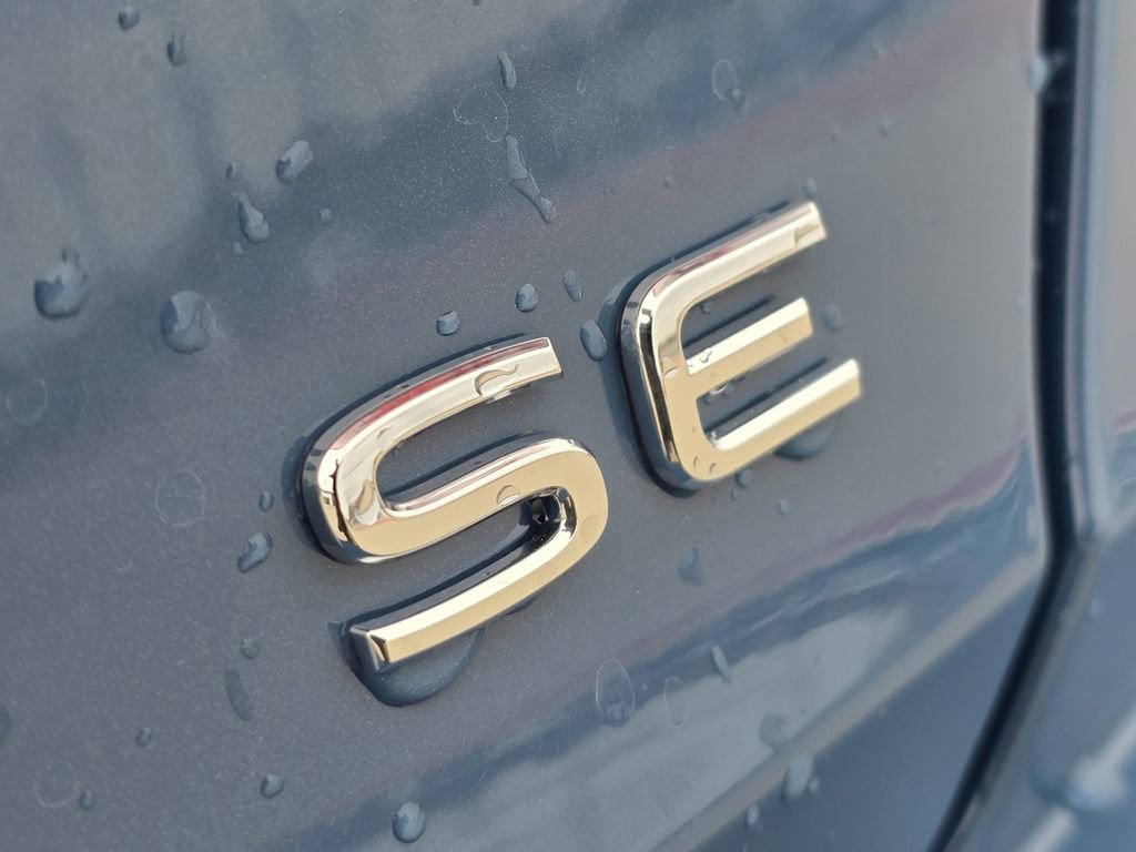 New 2026 Volkswagen Jetta SE image 7