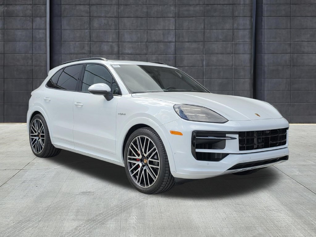 New 2026 Porsche Cayenne S AWD/4WD image 6