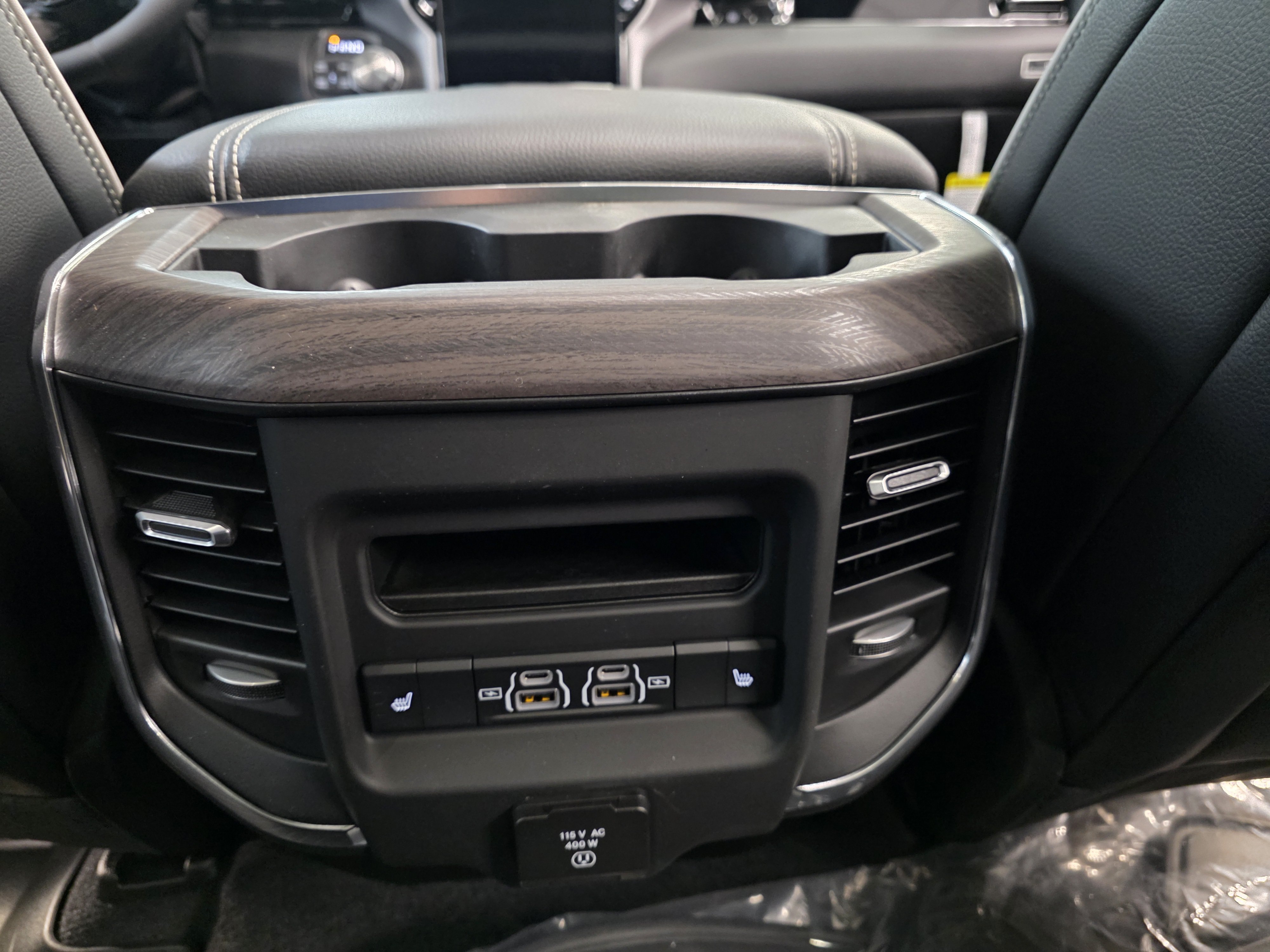 New 2026 RAM 1500 Laramie w/ Night Edition AWD/4WD image 16