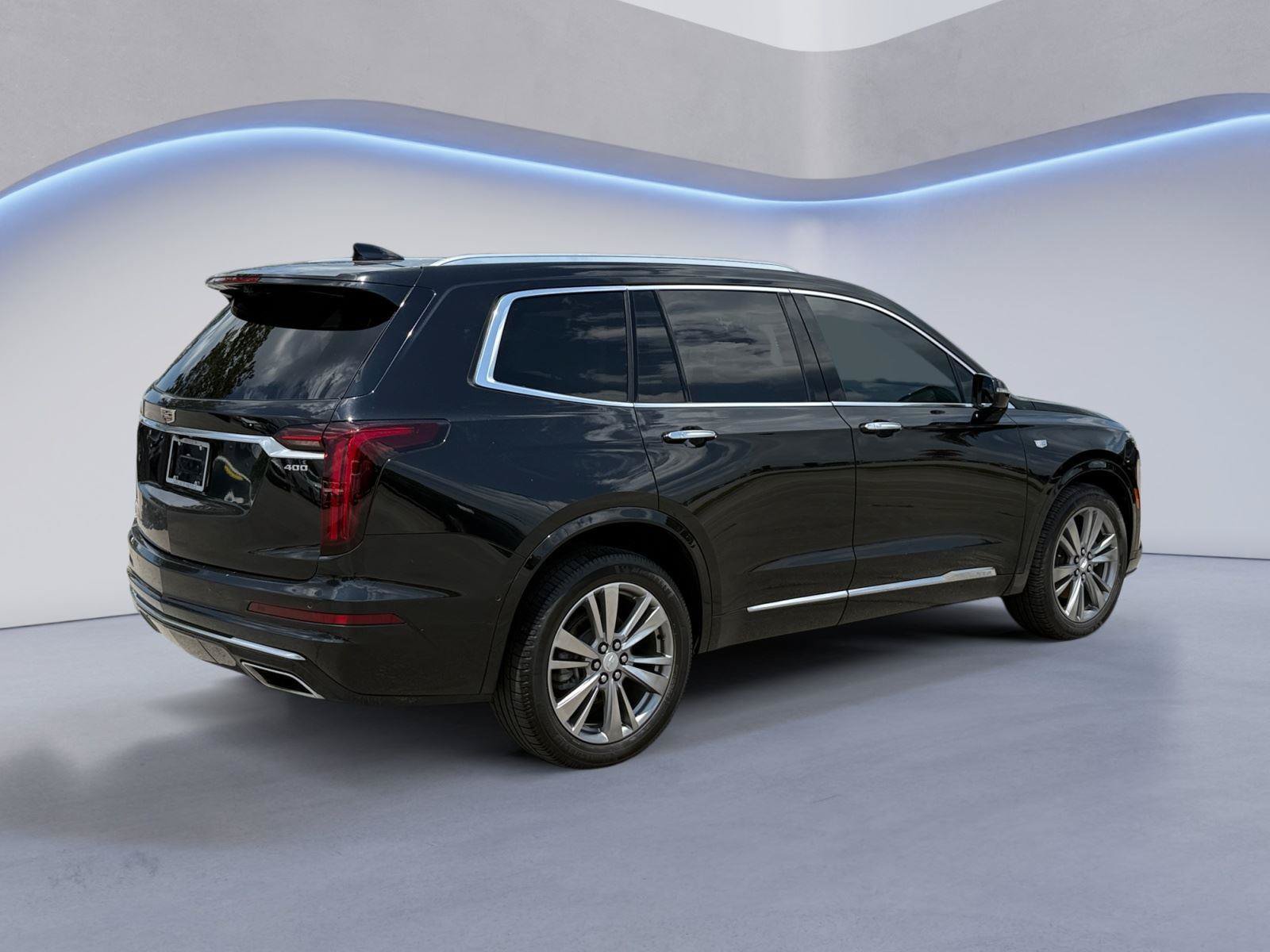 Used 2023 Cadillac XT6 Premium Luxury w/ Platinum Package AWD/4WD video 3