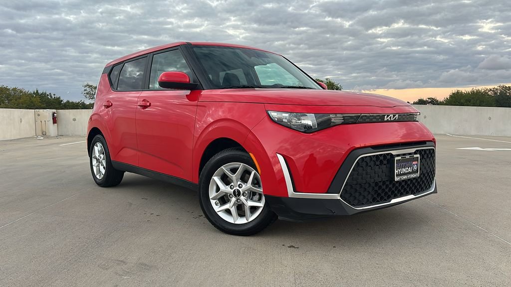 Used 2024 Kia Soul LX w/ Option Group 015 image 5