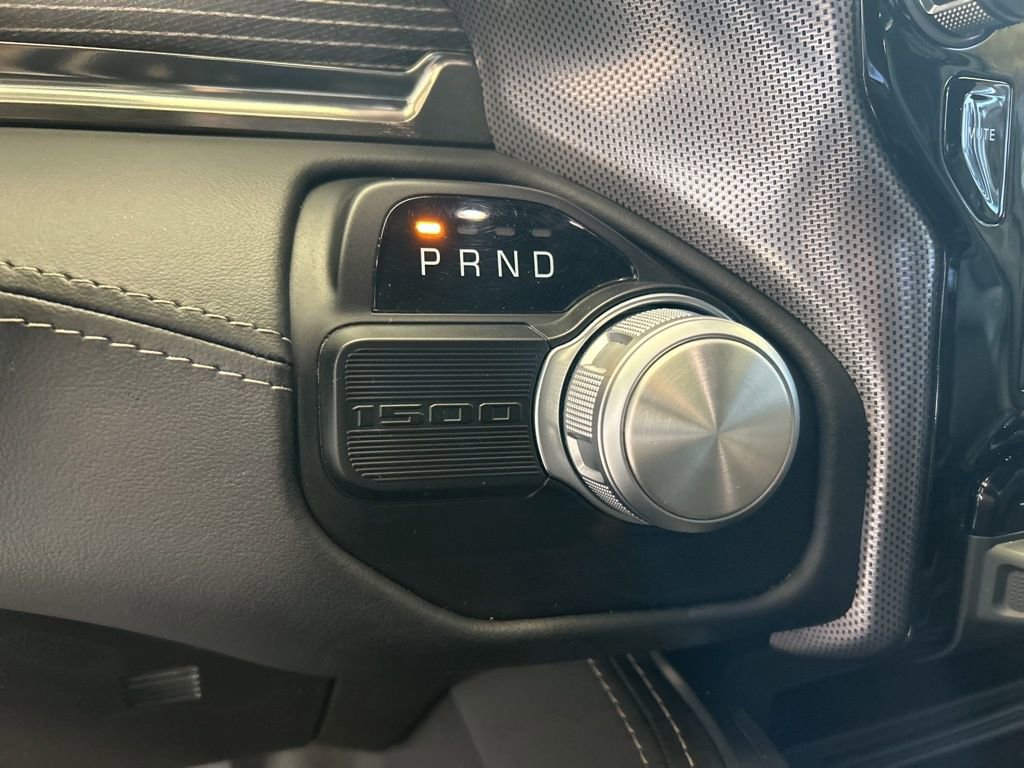 Used 2020 RAM 1500 Limited image 8