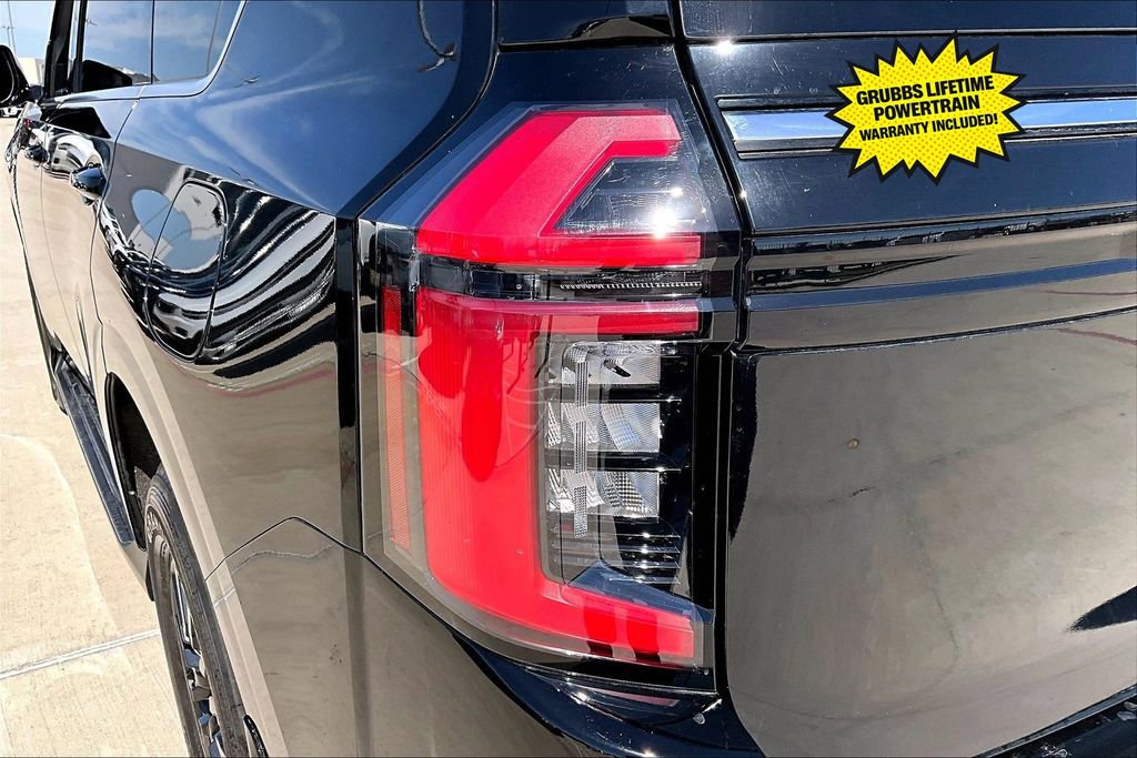 Used 2025 Nissan Armada SV image 39