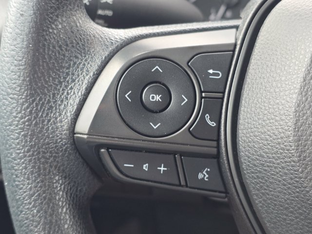 Used 2022 Toyota Corolla LE FWD image 26