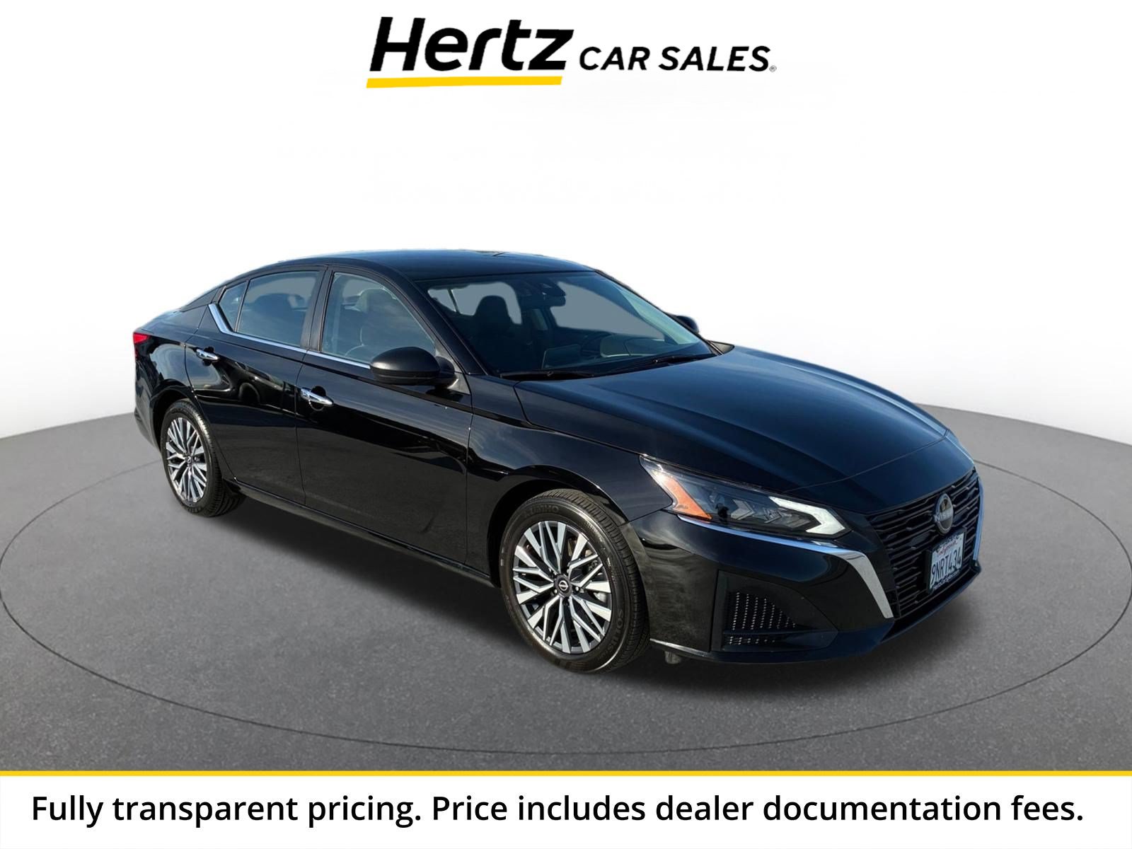 Used 2025 Nissan Altima 2.5 SV FWD image 1