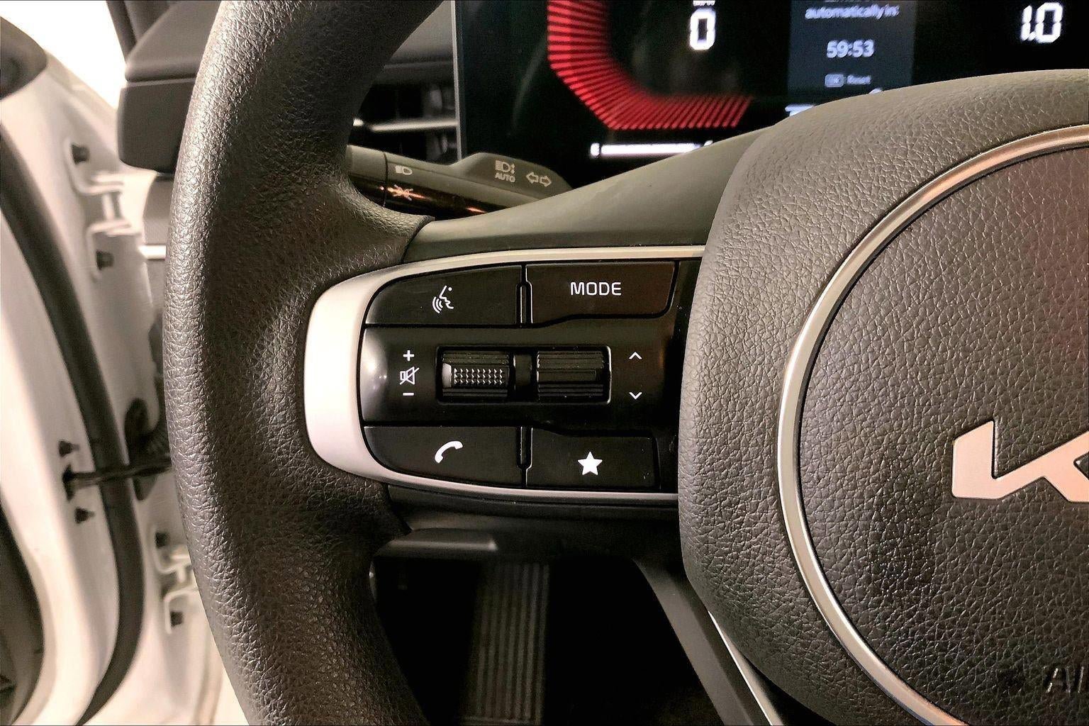 Certified 2025 Kia K5 LXS image 18