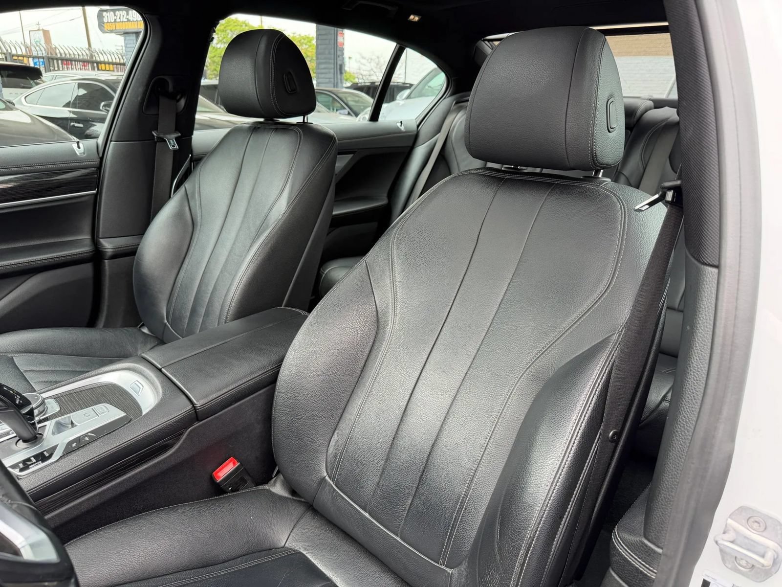 Used 2018 BMW 740i RWD image 35