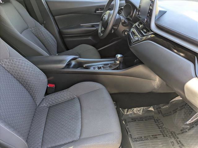 Used 2021 Toyota C-HR LE FWD image 19
