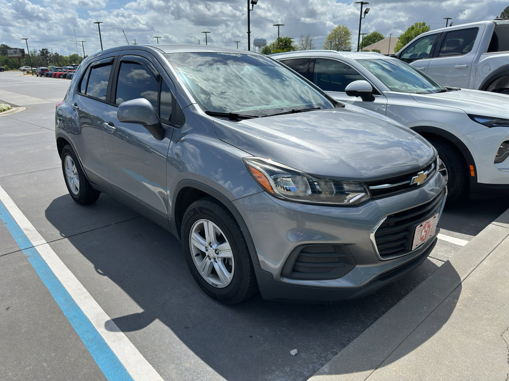 Used 2020 Chevrolet Trax LS w/ Tint and Cruise Package image 2