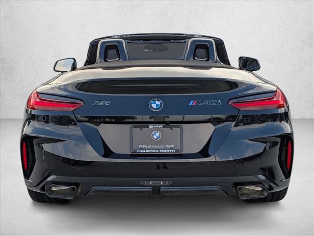 New 2026 BMW Z4 M40i w/ Premium Package RWD image 7
