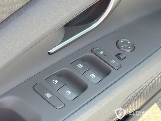 New 2026 Hyundai Elantra SE FWD image 22