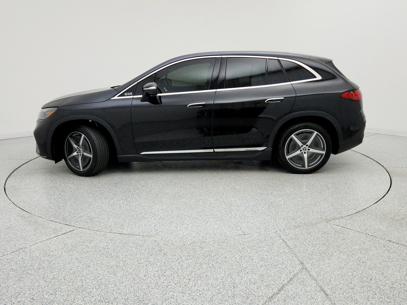 Certified 2023 Mercedes-Benz EQE 350+ 4MATIC SUV image 2