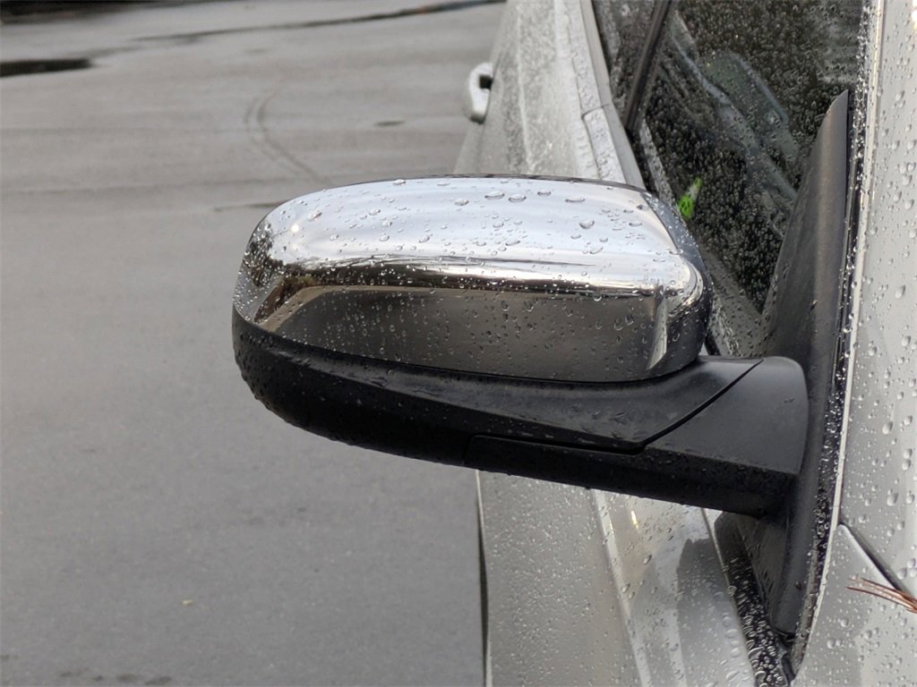 Used 2014 Ford Taurus Limited w/ Equipment Group 301A image 12