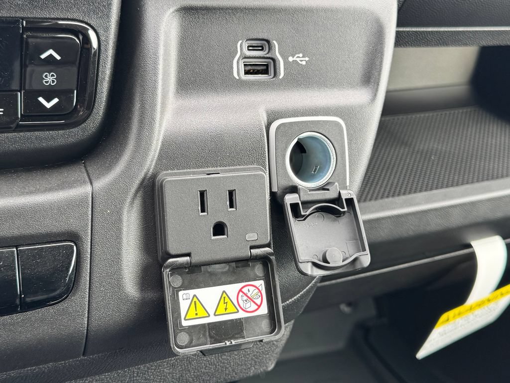 New 2026 RAM ProMaster 2500 w/ Cold Weather Group FWD image 23
