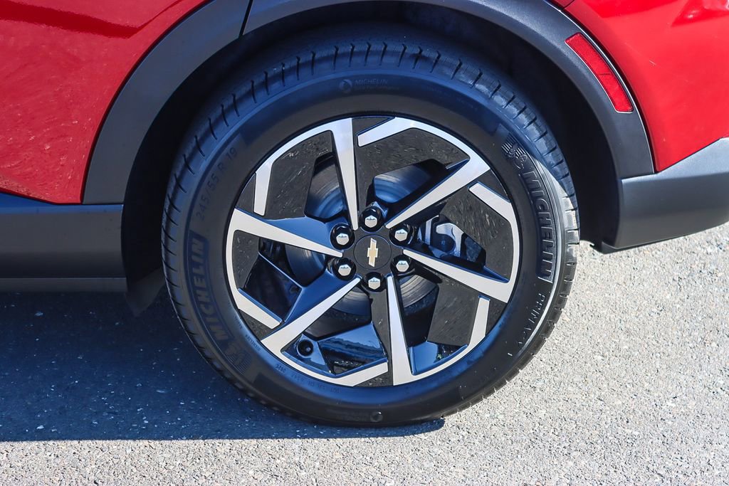 New 2026 Chevrolet Equinox EV LT image 10