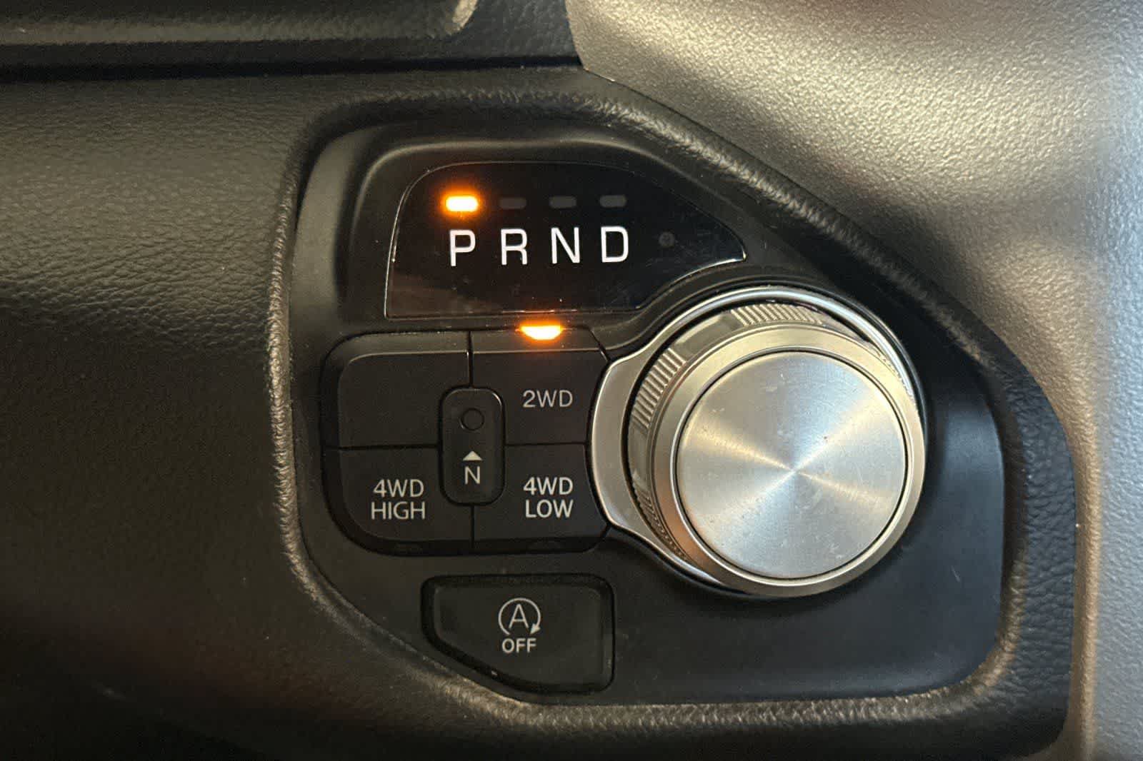 Used 2024 RAM 1500 Laramie AWD/4WD image 23