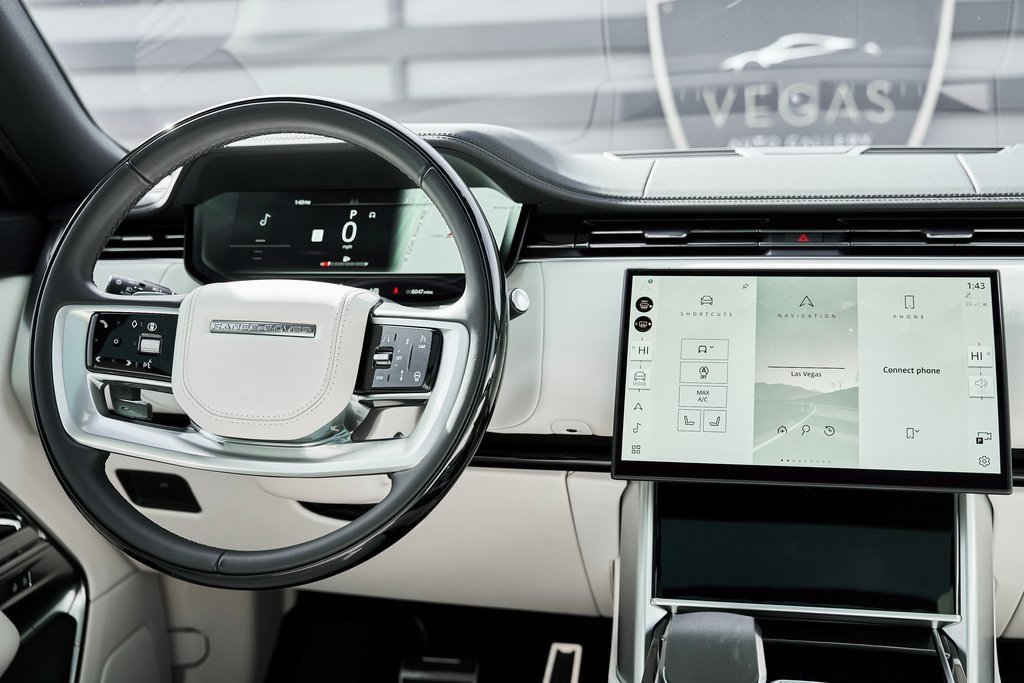 Used 2024 Land Rover Range Rover Long Wheelbase SE image 63