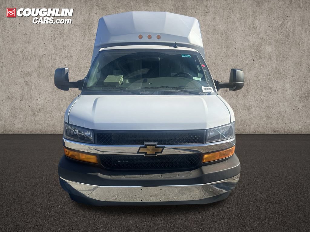 New 2025 Chevrolet Express 3500 w/ Power Convenience Package RWD image 5