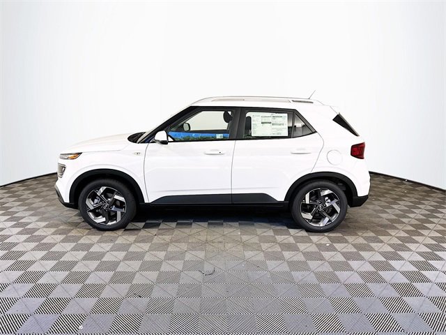 New 2025 Hyundai Venue SEL image 5