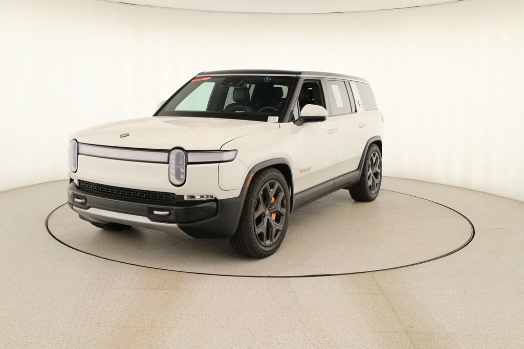 Used 2024 Rivian R1S Adventure AWD/4WD image 12