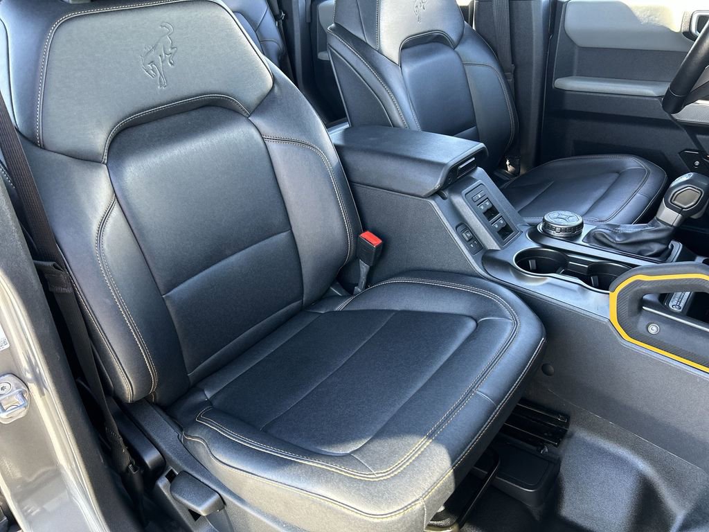 Used 2023 Ford Bronco Badlands w/ Sasquatch Package image 28