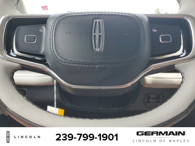 New 2026 Lincoln Navigator L Premier AWD/4WD image 23