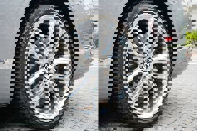 Used 2021 Bentley Continental GT Mulliner image 46