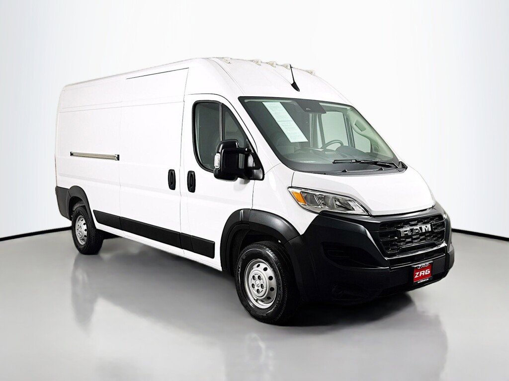 Used 2023 RAM ProMaster 2500 image 7