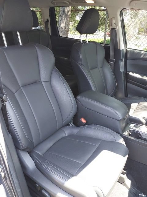 Used 2023 Subaru Ascent Limited w/ Technology Package AWD/4WD image 21