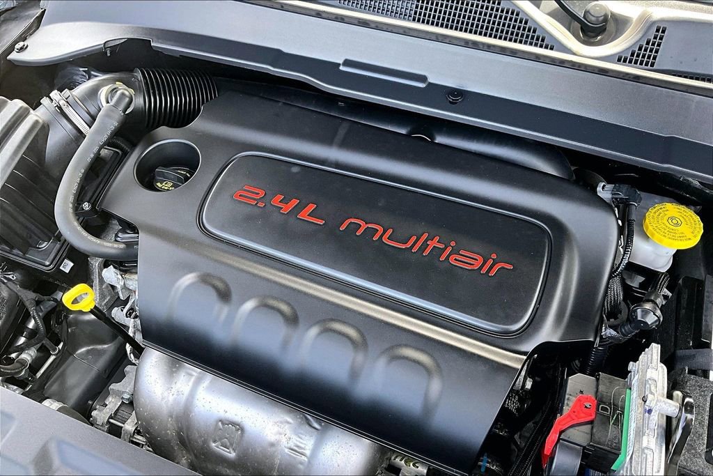 Used 2022 Jeep Compass Limited image 34